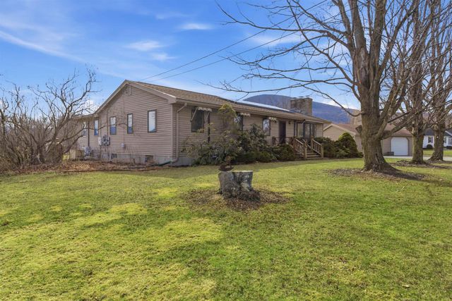 695 Dermody Road, Bennington, VT 05201