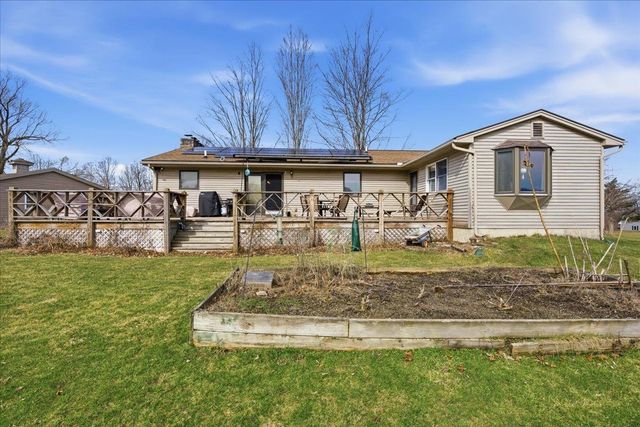 695 Dermody Road, Bennington, VT 05201