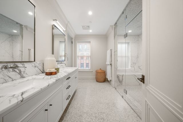 352 Marlborough St, Boston, MA 02115