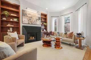 352 Marlborough St, Boston, MA 02115