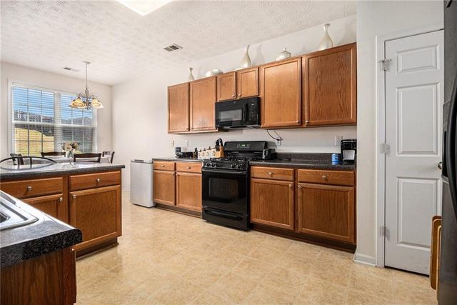 5610 Swanson Road, Ellenwood, GA 30294