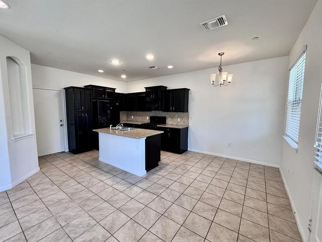 1001 ZODIAC LN 50, Round Rock, TX 78665