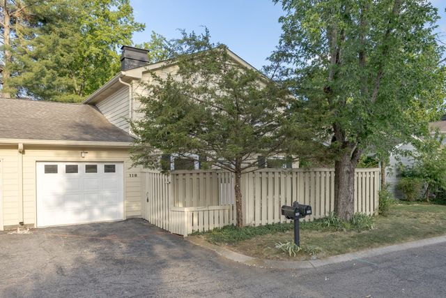 118 Boxwood Dr, Franklin, TN 37069