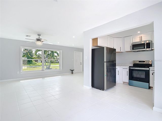 3095 PINETREE STREET, Port Charlotte, FL 33952