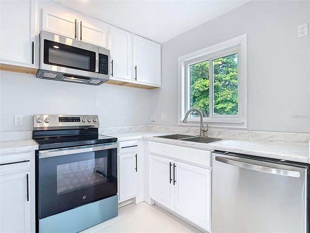 3095 PINETREE STREET, Port Charlotte, FL 33952