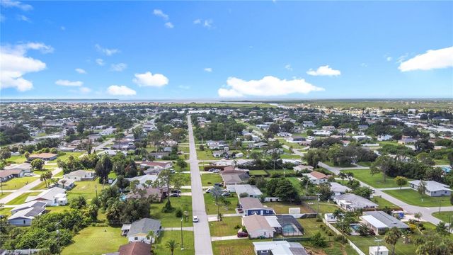 3095 PINETREE STREET, Port Charlotte, FL 33952