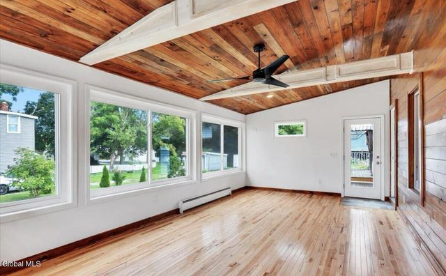 308 Oak Street, Corinth, NY 12822