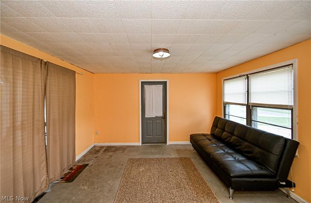 420 Stuart Street NW, Massillon, OH 44646