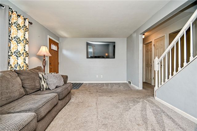 420 Stuart Street NW, Massillon, OH 44646