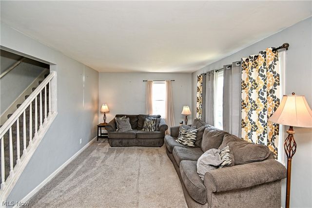 420 Stuart Street NW, Massillon, OH 44646