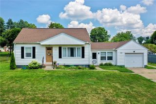 420 Stuart Street NW, Massillon, OH 44646