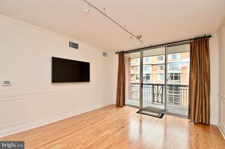 1020 N HIGHLAND ST #807, Arlington, VA 22201