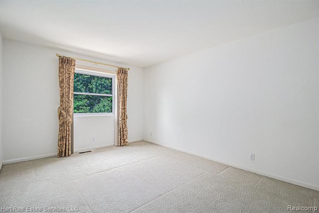 2106 Cattail Circle, Rochester Hills, MI 48309