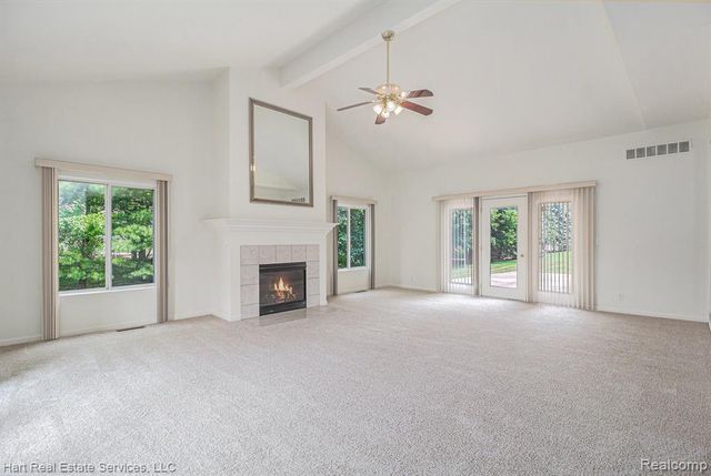 2106 Cattail Circle, Rochester Hills, MI 48309