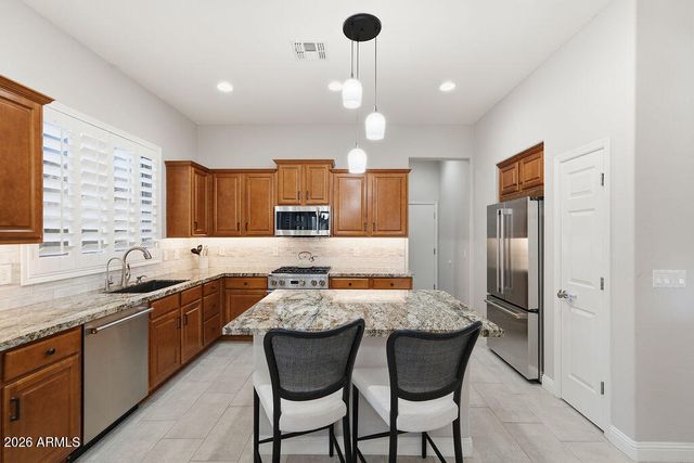 6738 S RACHAEL Way, Gilbert, AZ 85298