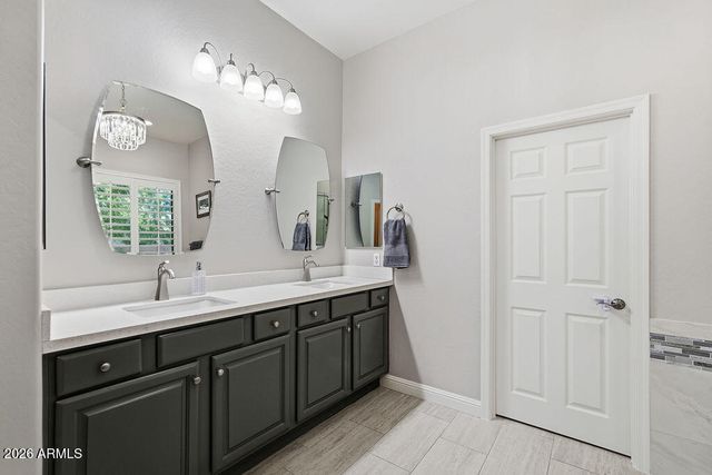 6738 S RACHAEL Way, Gilbert, AZ 85298