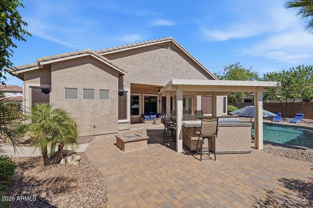 6738 S RACHAEL Way, Gilbert, AZ 85298
