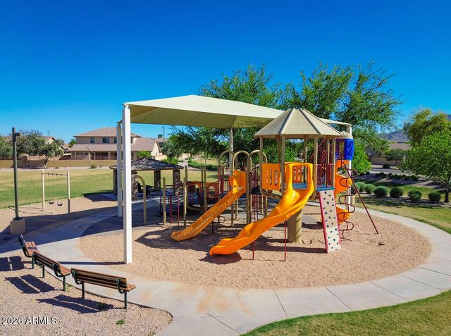 6738 S RACHAEL Way, Gilbert, AZ 85298