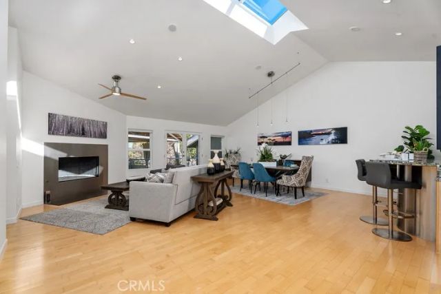 19121 La Pradera, Yorba Linda, CA 92886