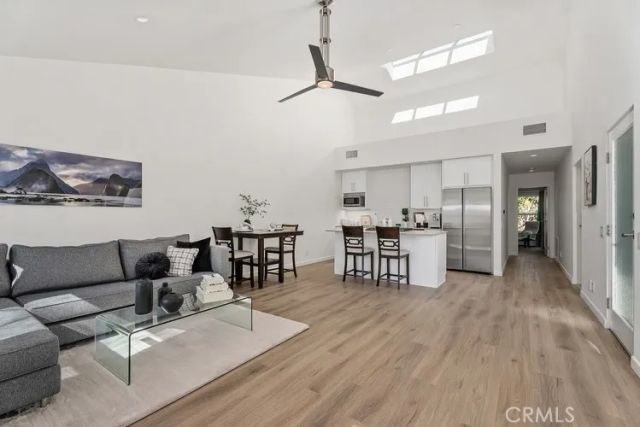 19121 La Pradera, Yorba Linda, CA 92886