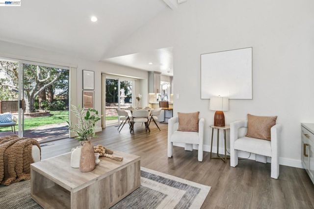 3388 Royal Meadow Ln, San Jose, CA 95135