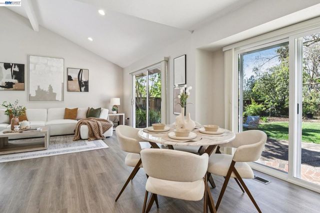 3388 Royal Meadow Ln, San Jose, CA 95135