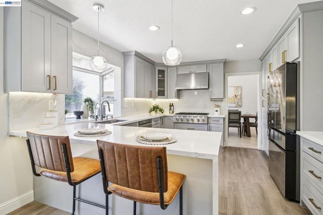 3388 Royal Meadow Ln, San Jose, CA 95135