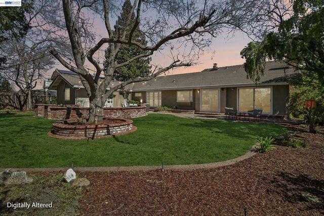 3388 Royal Meadow Ln, San Jose, CA 95135