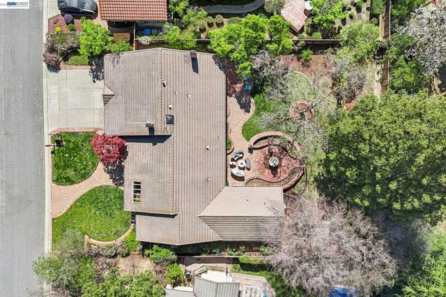 3388 Royal Meadow Ln, San Jose, CA 95135