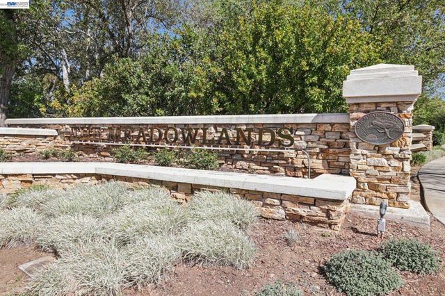 3388 Royal Meadow Ln, San Jose, CA 95135