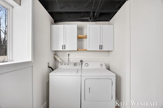 1763 E Pontaluna Road, Spring Lake, MI 49456