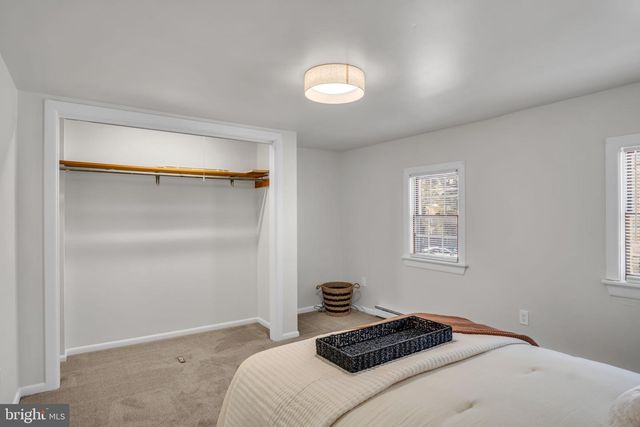 138 W CHURCH AVE, Carlisle, PA 17013