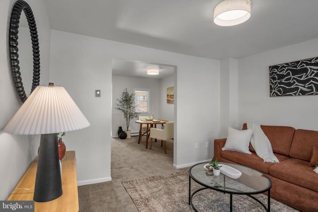 138 W CHURCH AVE, Carlisle, PA 17013