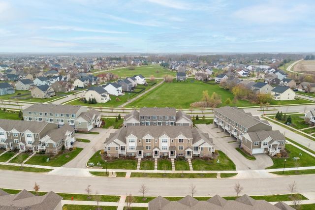 3831 Currant Lane, Elgin, IL 60124