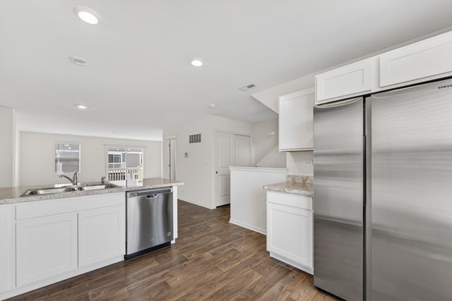 3831 Currant Lane, Elgin, IL 60124