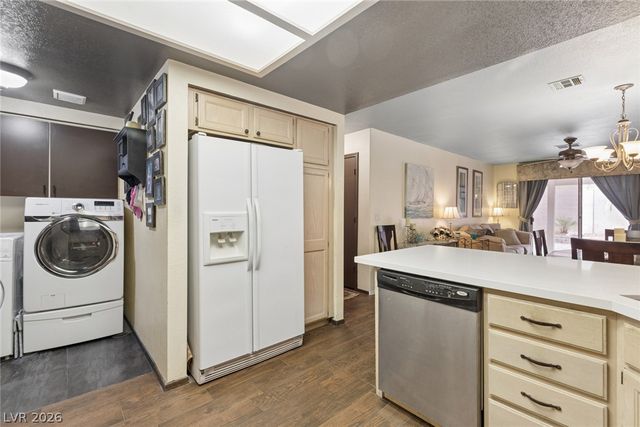 2429 Twin Flower Circle, Las Vegas, NV 89134