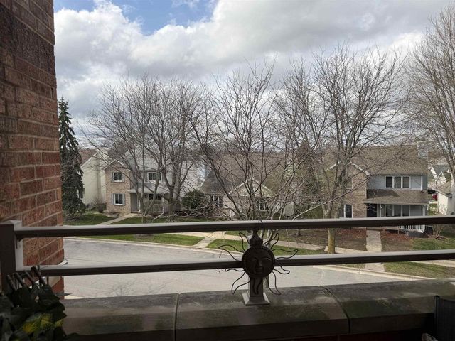 301 Harbour Town Drive, Madison, WI 53717