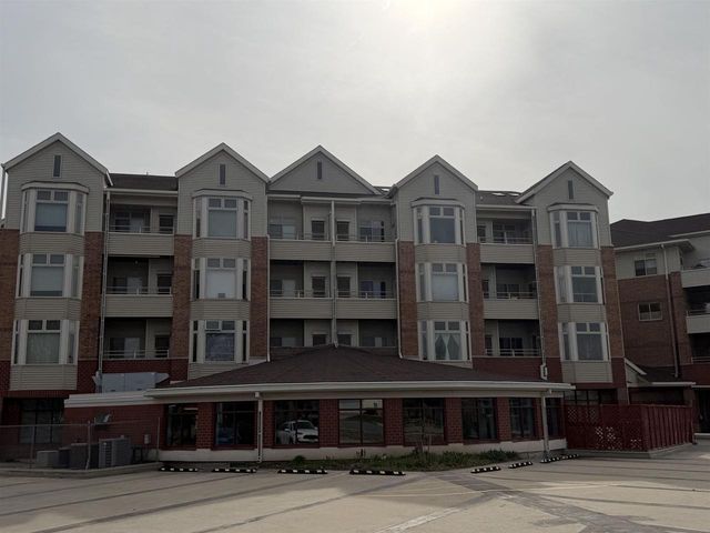 301 Harbour Town Drive, Madison, WI 53717