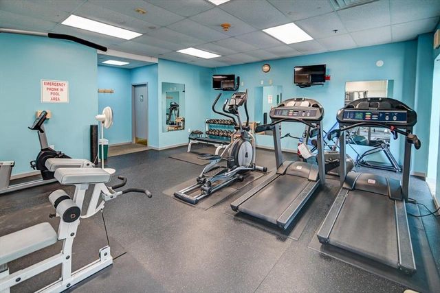 301 Harbour Town Drive, Madison, WI 53717