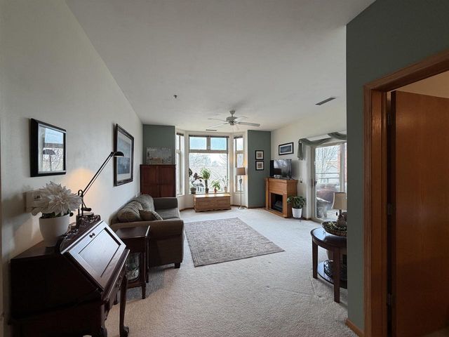 301 Harbour Town Drive, Madison, WI 53717
