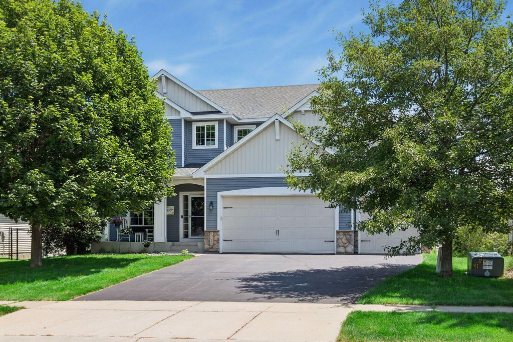 19280 Claremont Drive, Farmington, MN 55024