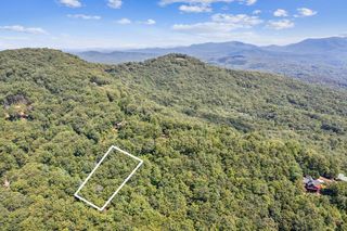 17B Amy Creek Circle, Ellijay, GA 30540