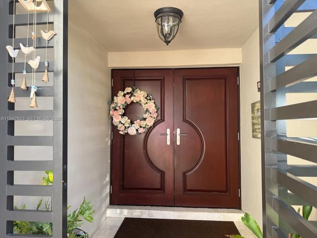 2725 SW 102nd Ave, Miami, FL 33165