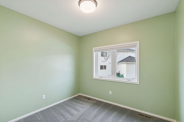 153 Elm Drive W, Carver, MN 55315