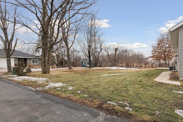 153 Elm Drive W, Carver, MN 55315