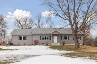 153 Elm Drive W, Carver, MN 55315