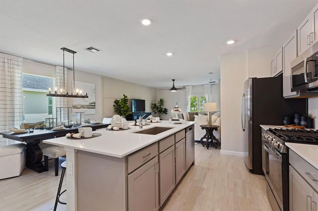 6221 NW Sweetwood Drive, Port St. Lucie, FL 34987