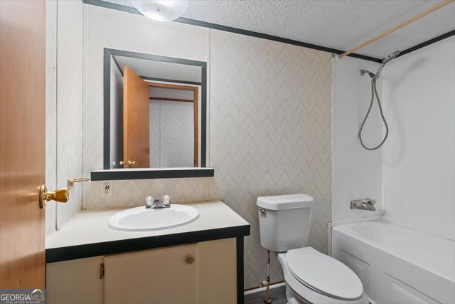 573 Old Yorkville Road, Dallas, GA 30157