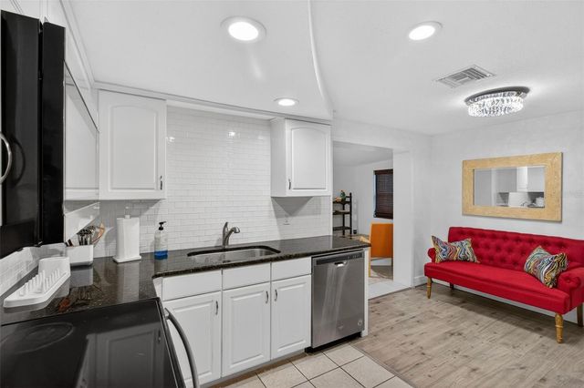 3214 HUNTINGTON ROAD, Holiday, FL 34691