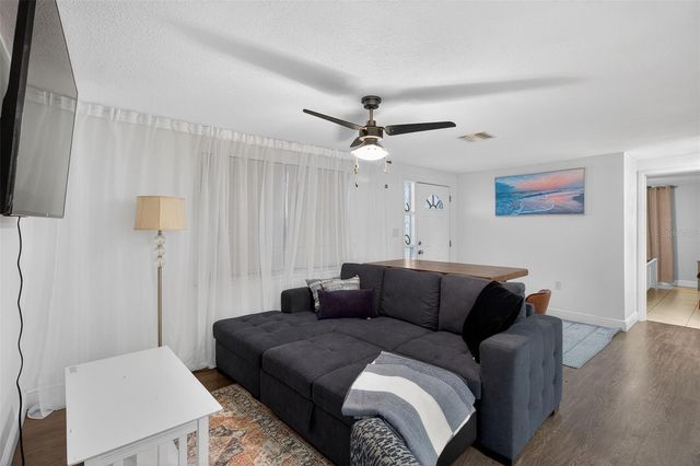 3214 HUNTINGTON ROAD, Holiday, FL 34691